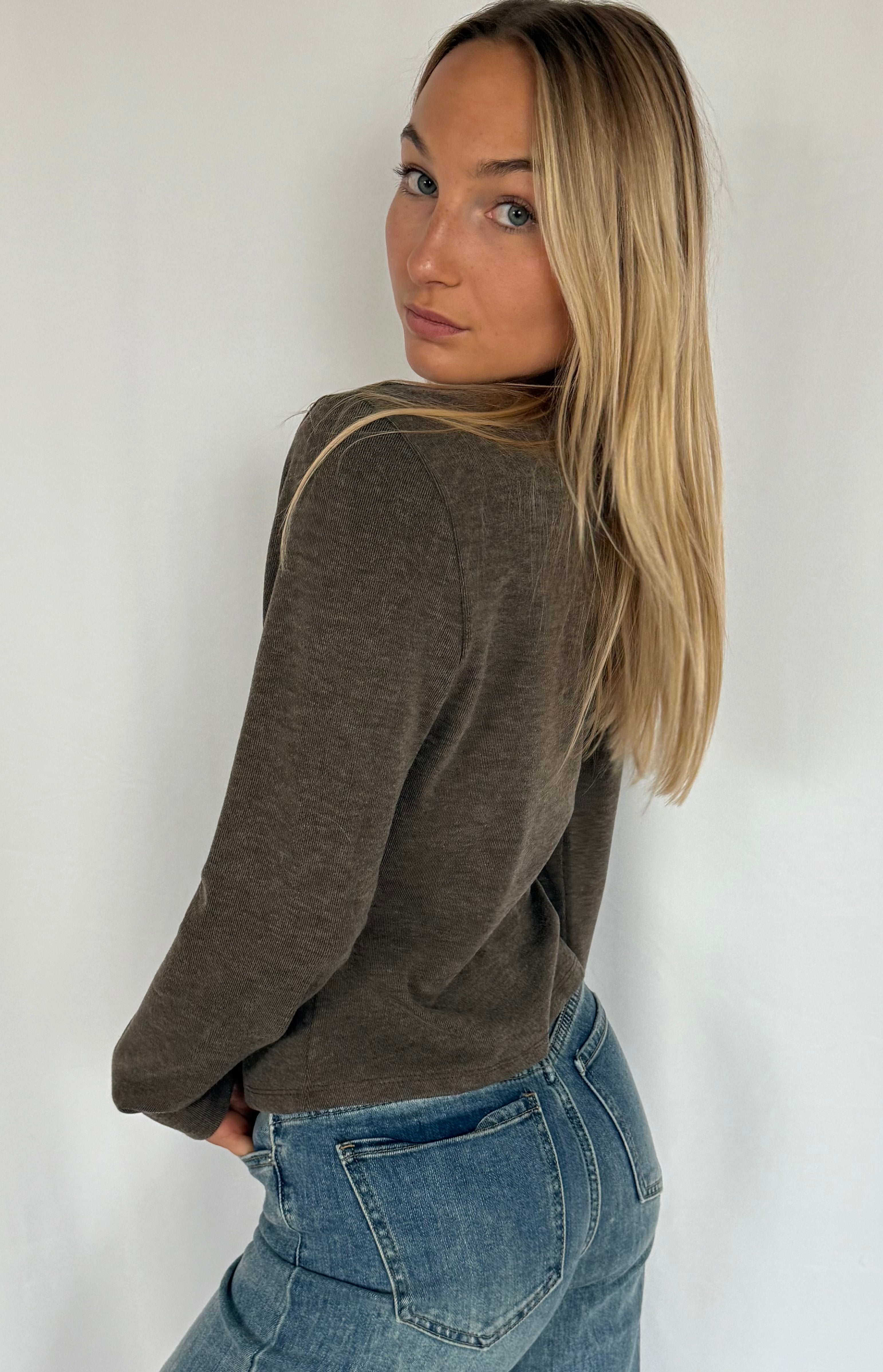 Top LOVIA