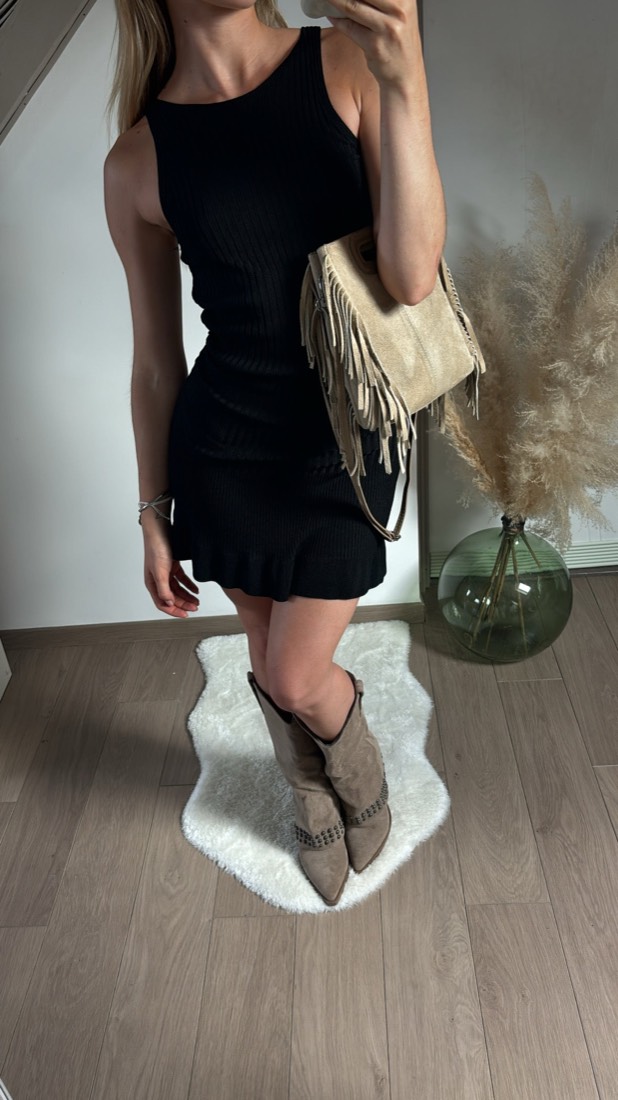 Robe ARIA, photo 3