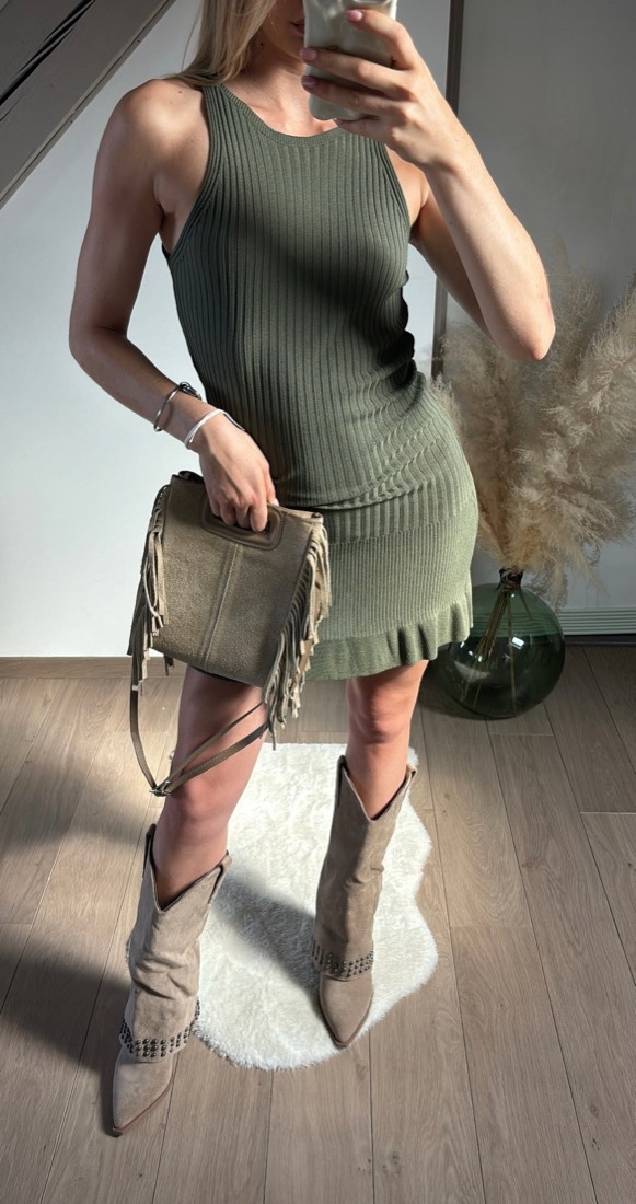 Robe ARIA, photo 4