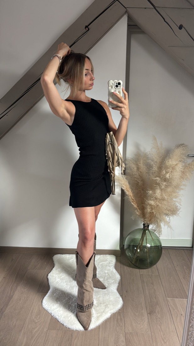 Robe ARIA, photo 5