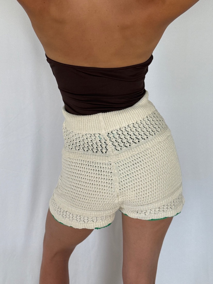 Short CATALYA, photo 3